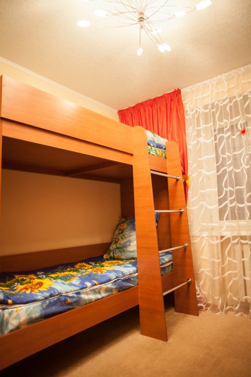 Самара: WORLD Samara Hostel