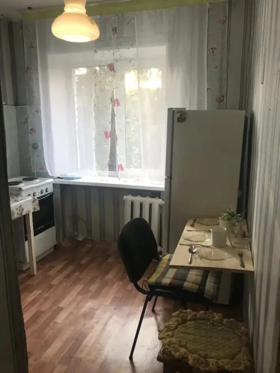 Большой камень: Апартаменты на ул. Аллея Труда, 3