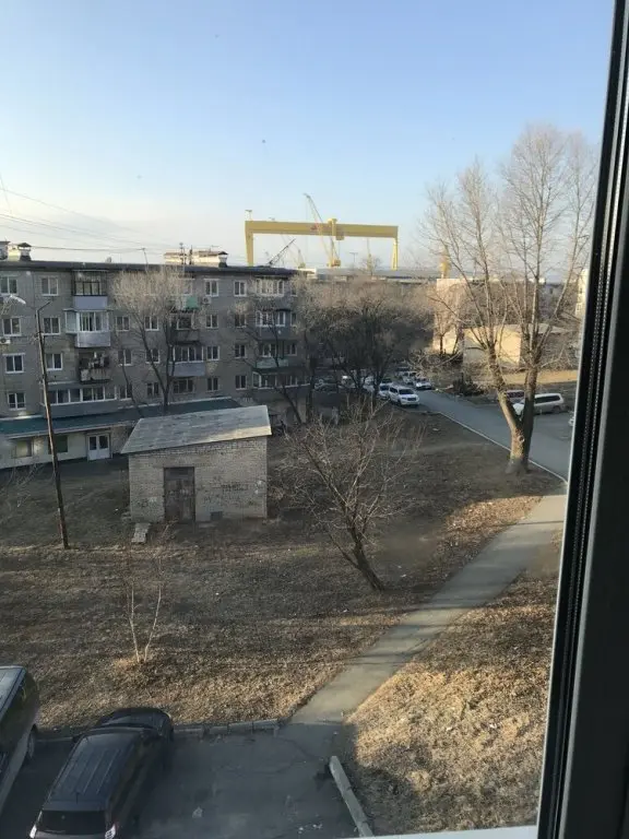 Большой камень: Апартаменты на ул. Аллея Труда, 3