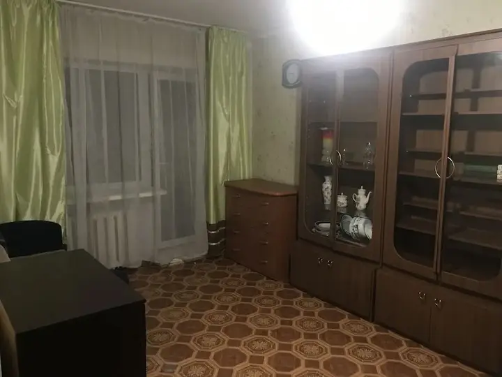 Большой камень: Апартаменты на ул. Аллея Труда, 3