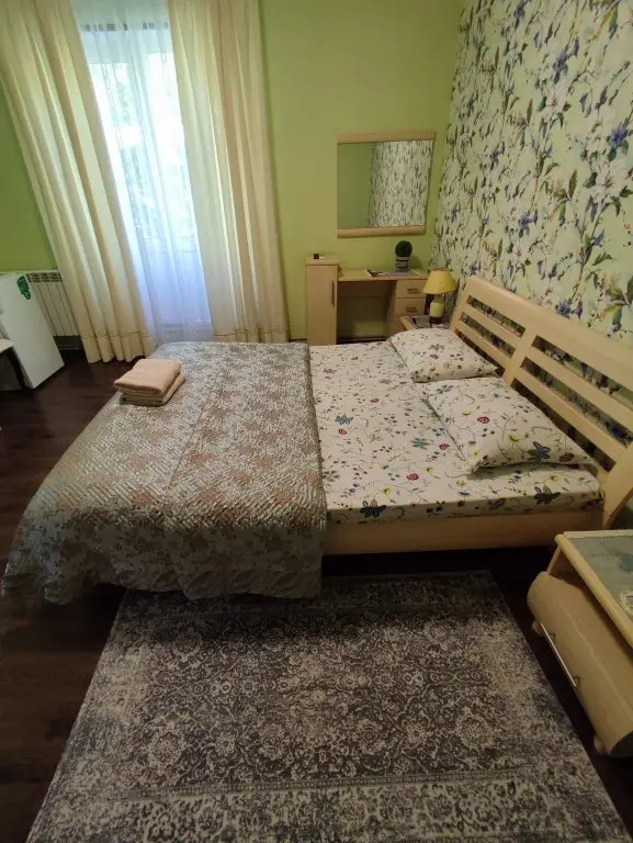 Черноморское: Отель Яна-Каро