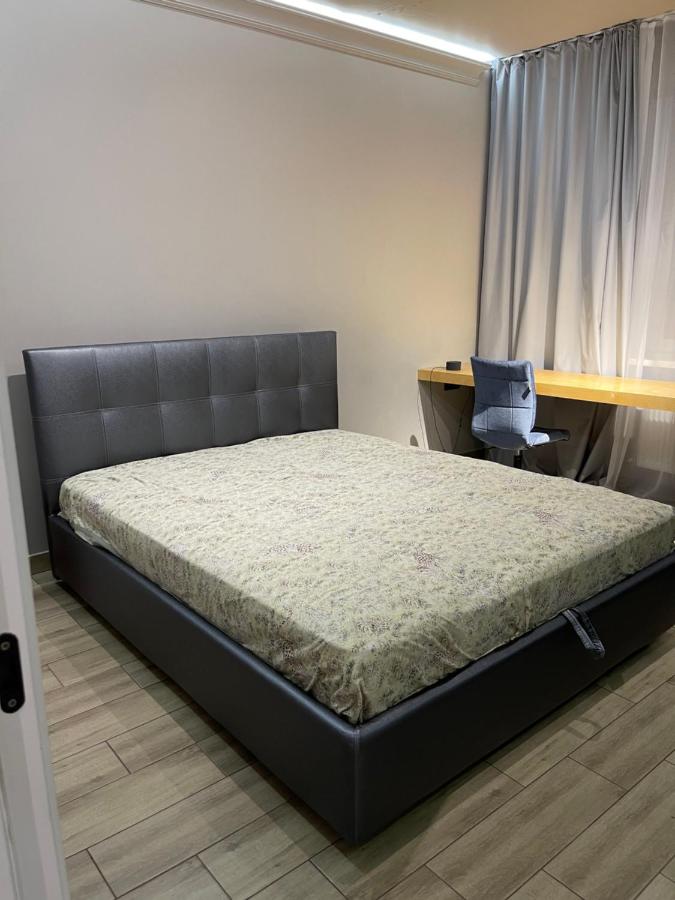 Краснодар: Просторная квартира в стиле LOFT в тёплых тонах
