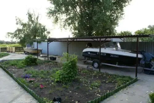Кировский: Guest House Chistiy Bereg