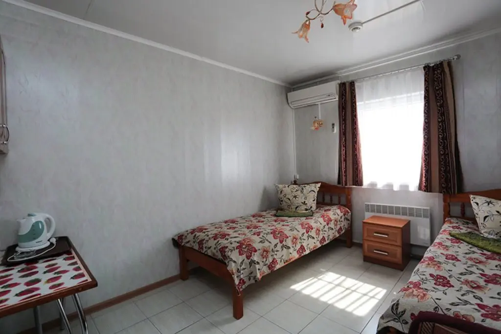 Замьяны: Zolotyie Barhanyi Hotel