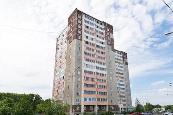Екатеринбург: Меблированные комнаты Александрия на Улице Учителей