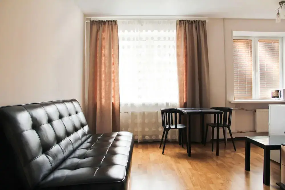 Екатеринбург: Apartment ALLiS-HALL on Karla Libknekhta 18