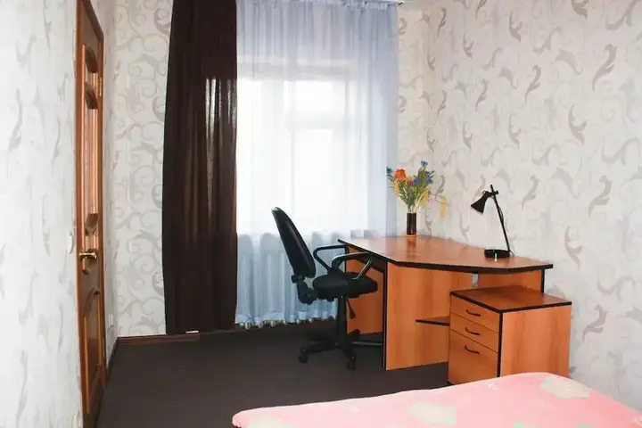Екатеринбург: Апартаменты ALLiS-HALL, ул. Первомайская, 35