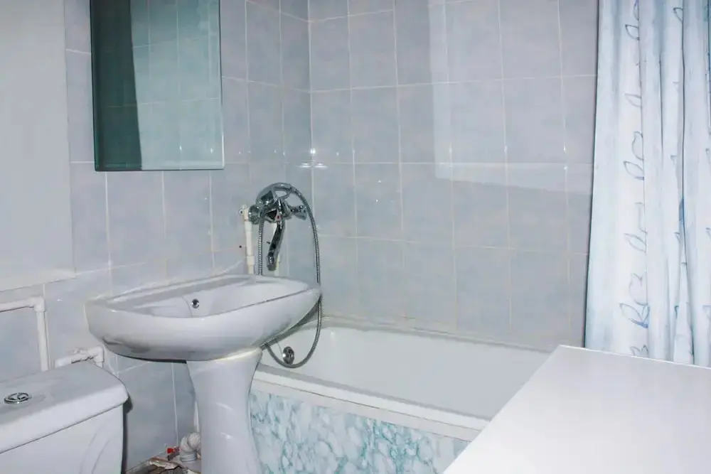 Екатеринбург: Апартаменты ALLiS-HALL, ул. Первомайская, 35