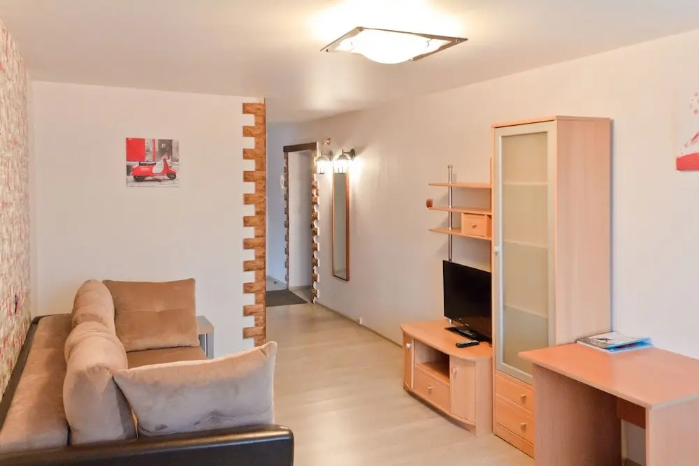 Екатеринбург: Апартаменты ALLiS-HALL, ул. Челюскинцев, 23