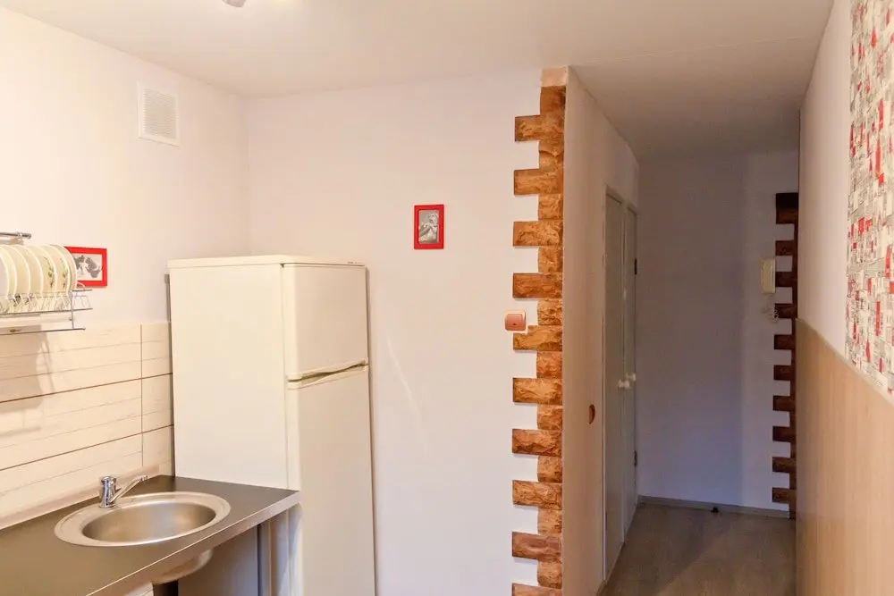 Екатеринбург: Апартаменты ALLiS-HALL, ул. Челюскинцев, 23