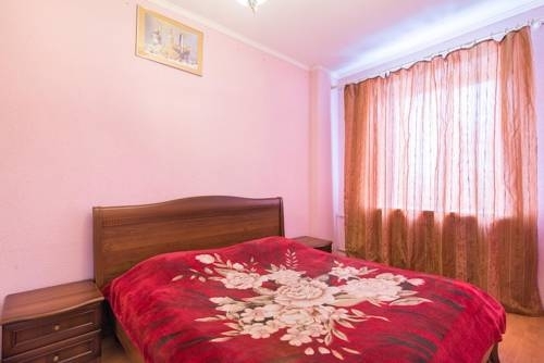 Екатеринбург: Apartamenty Maryin Dom Na Khokhryakova 23