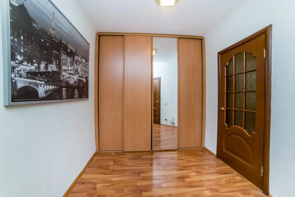 Екатеринбург: Apartments on Radishcheva