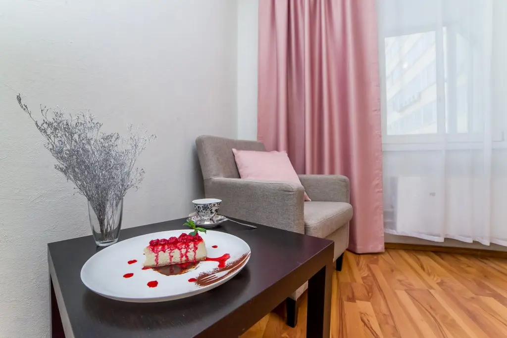 Екатеринбург: Apartments on Radishcheva