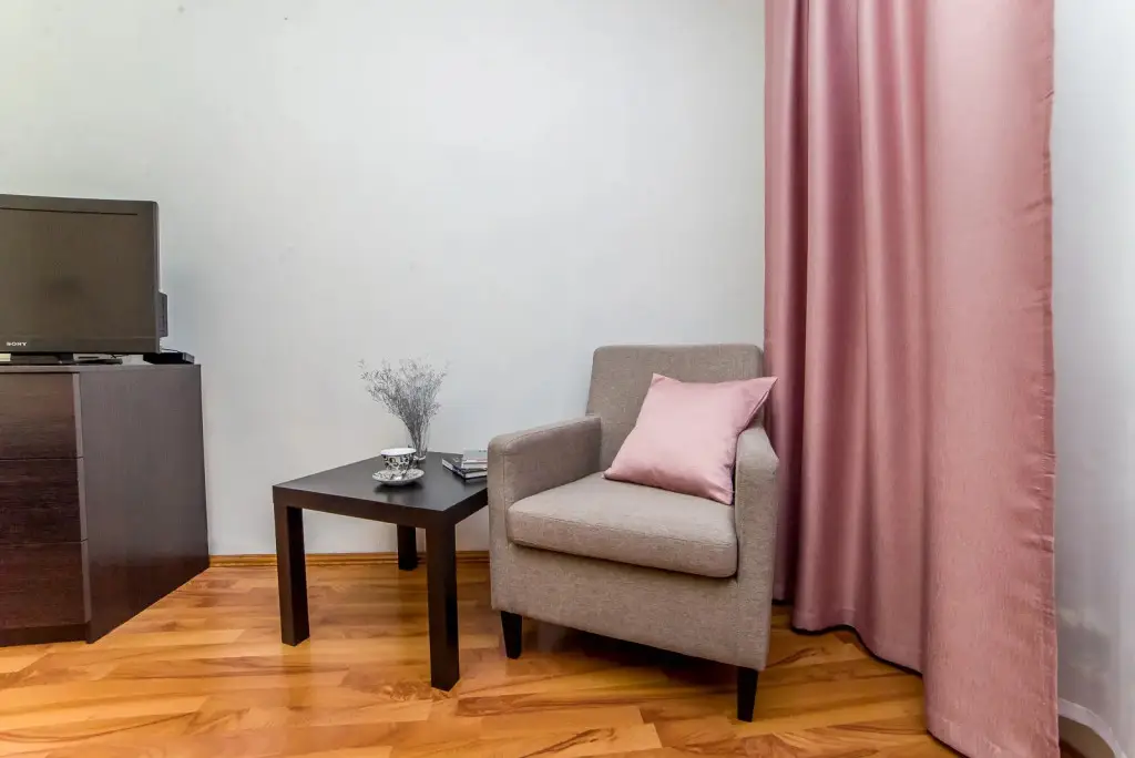 Екатеринбург: Apartments on Radishcheva