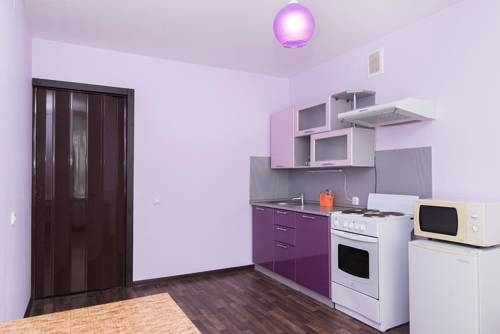 Екатеринбург: Apartment on Smazchikov