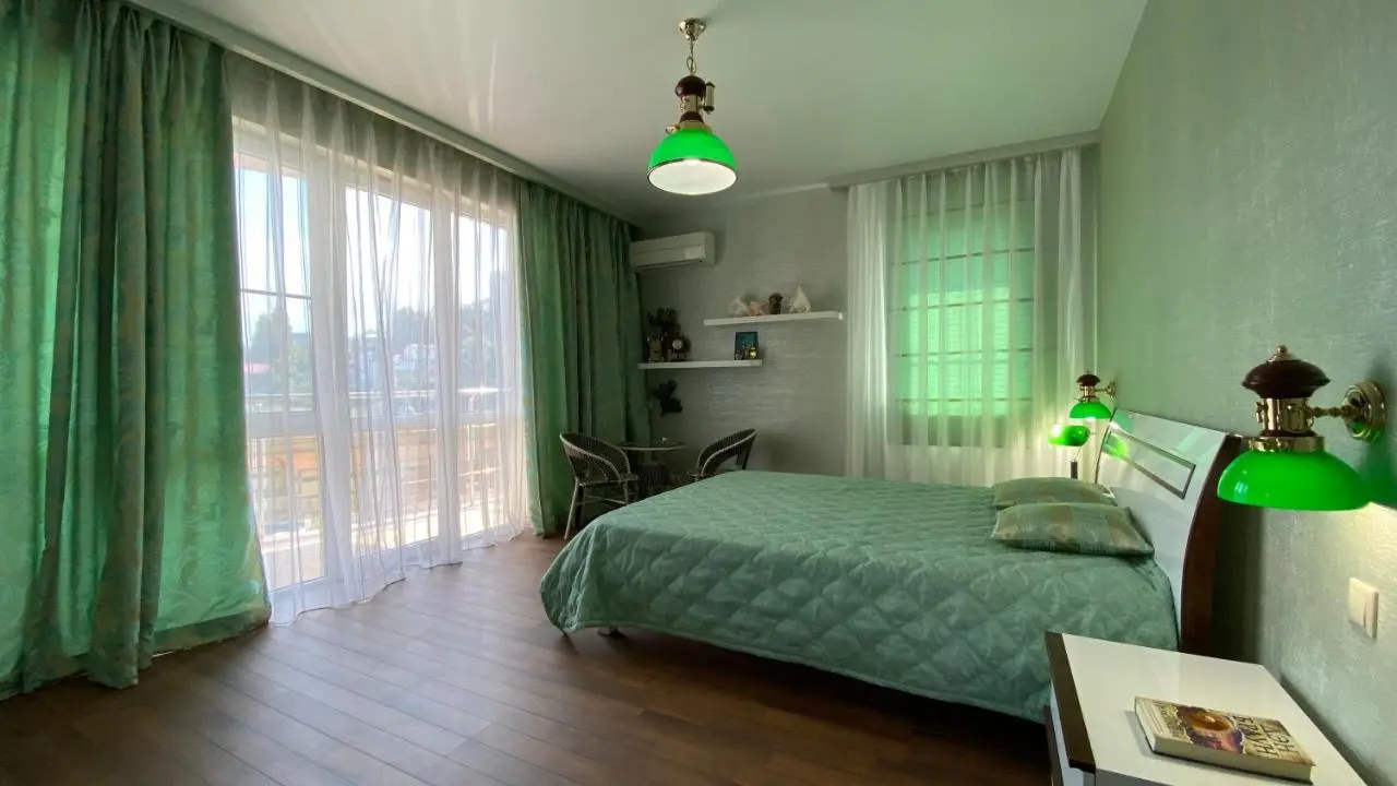 Сочи: Modern: 2BR+3Balc+Top fl. 120sq.m.
