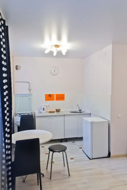 Екатеринбург: Апартаменты ALLiS-HALL, ул. Малышева, 73а