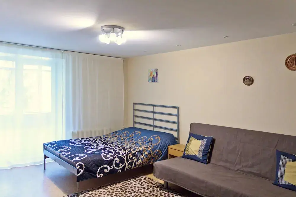 Екатеринбург: Апартаменты ALLiS-HALL, ул. Первомайская, 70