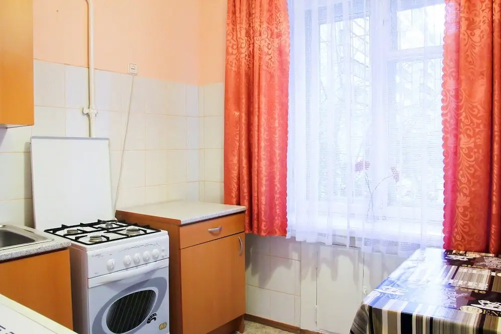 Екатеринбург: Апартаменты ALLiS-HALL, ул. Сакко и Ванцетти, 60