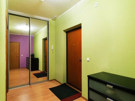 Екатеринбург: Apartment Moskovskaya 77