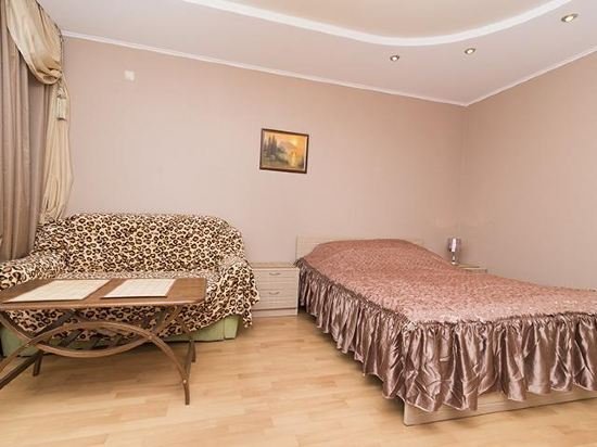 Екатеринбург: Apartment Na Onezhskoy