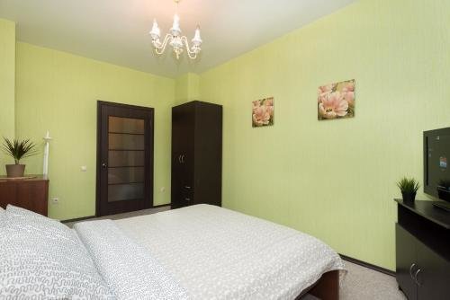 Екатеринбург: Apartment na Sverdlova 62