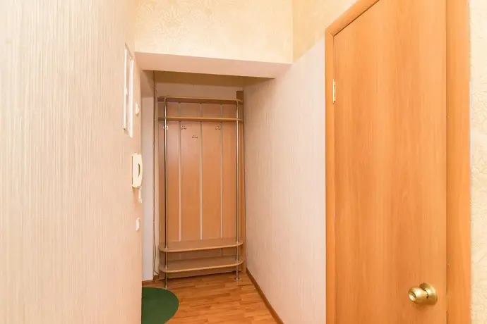 Екатеринбург: Apartment on Blyukhera