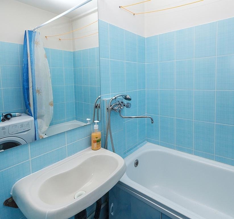 Екатеринбург: Apartment on Rodonitovoy
