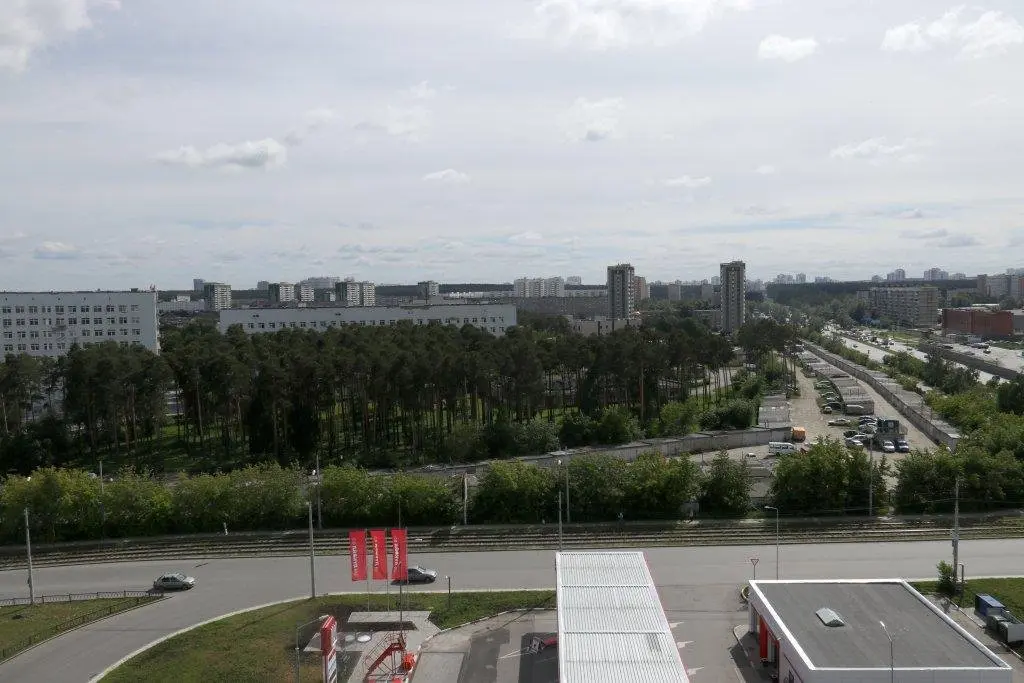 Екатеринбург: Apartment na Serafimy Deryabinoy