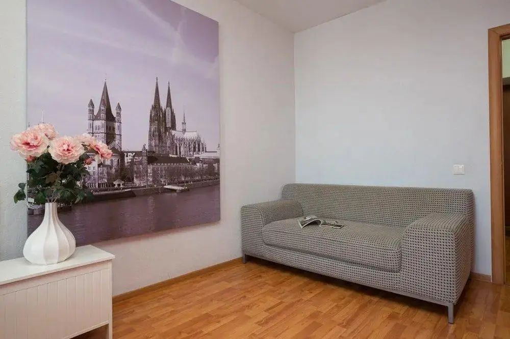 Екатеринбург: Apartamenty EtazhiDejli Tsentr