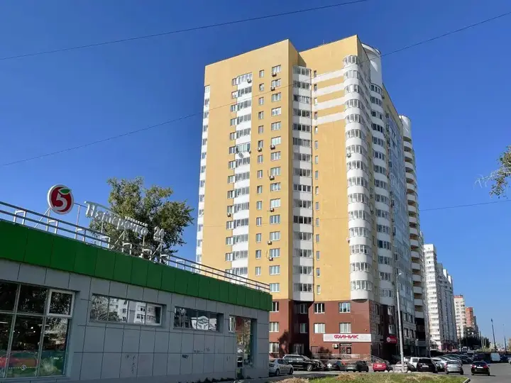 Екатеринбург: Апартаменты Этажидейли на Токарей 40
