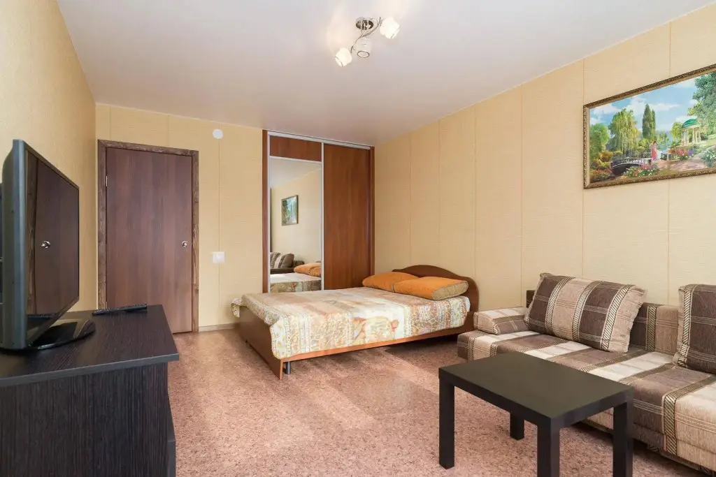 Екатеринбург: Apartments Ieropolis