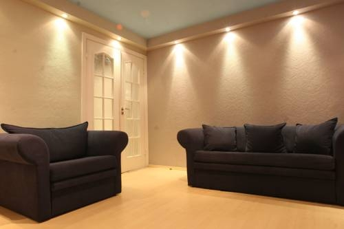 Екатеринбург: Apartments on Belinskogo 121