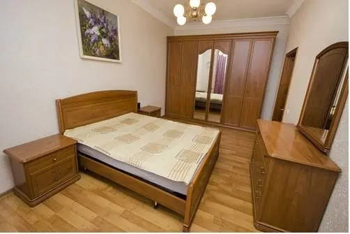 Екатеринбург: Apartments on Krasnom Ieropolis-2
