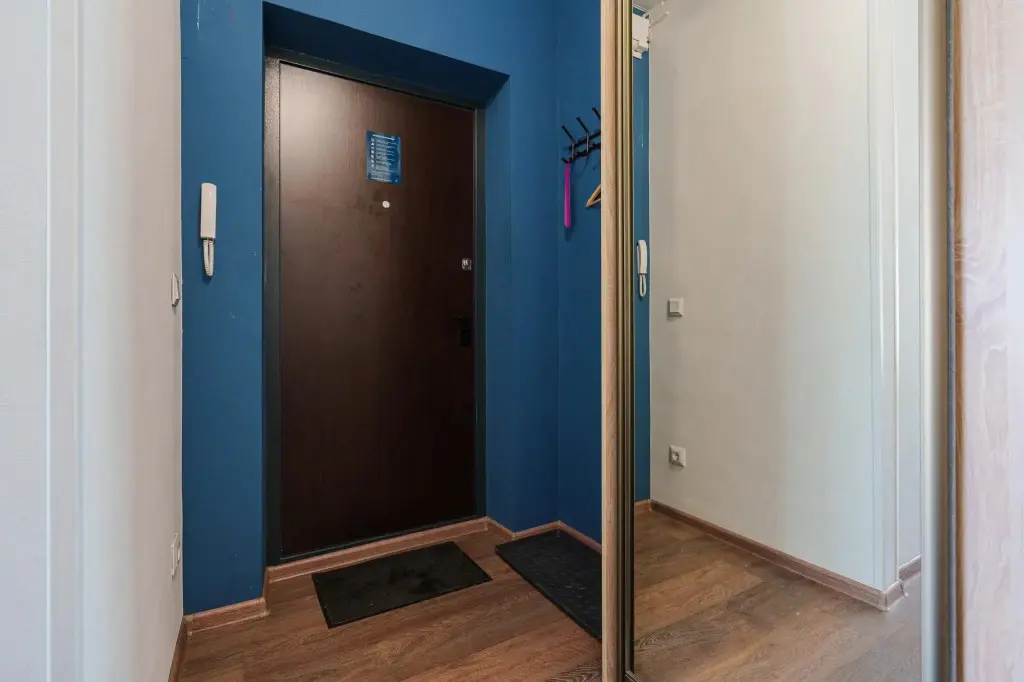 Екатеринбург: ApartUnit (АпартЮнит) на улице Малышева