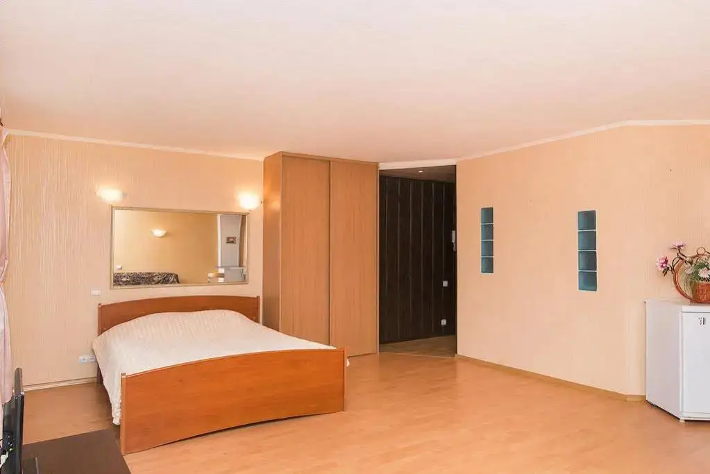 Екатеринбург: Butterfly Apartment