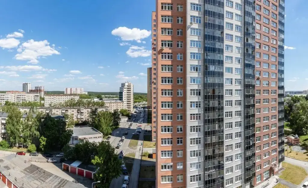 Екатеринбург: DreamHouse на Белинского 163Б