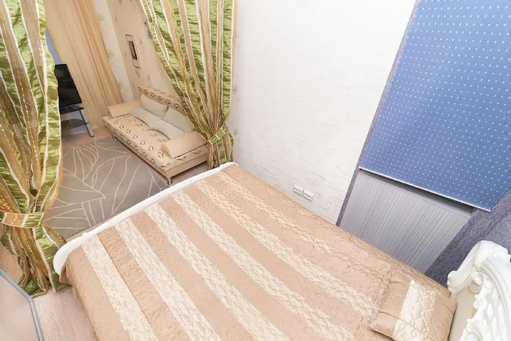 Екатеринбург: Etazhi Na Malysheva 4B Apartment