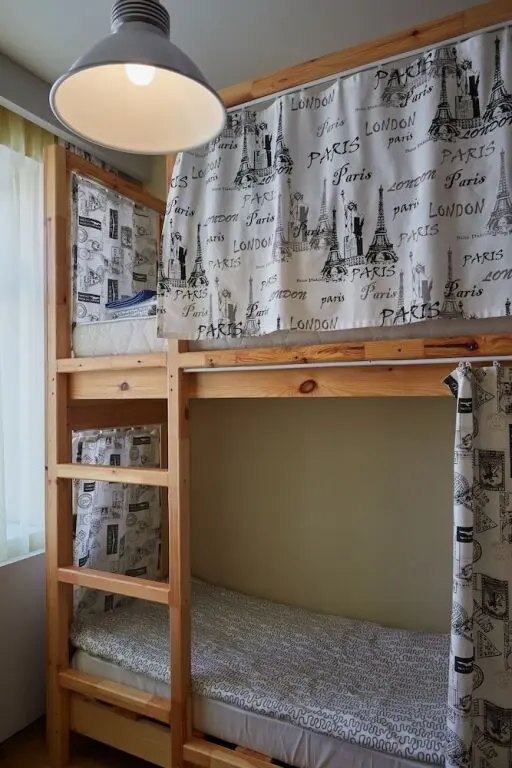 Екатеринбург: Young Hostel