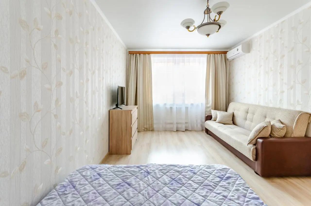 Краснодар: Apartment on Sarabeeva 7