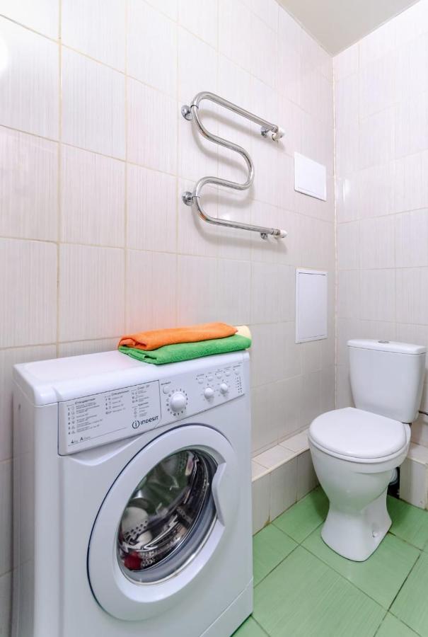 Краснодар: Apartment on Sarabeeva 7