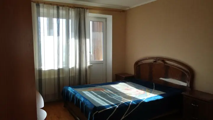 Екатеринбург: Апартаменты Кирова 9