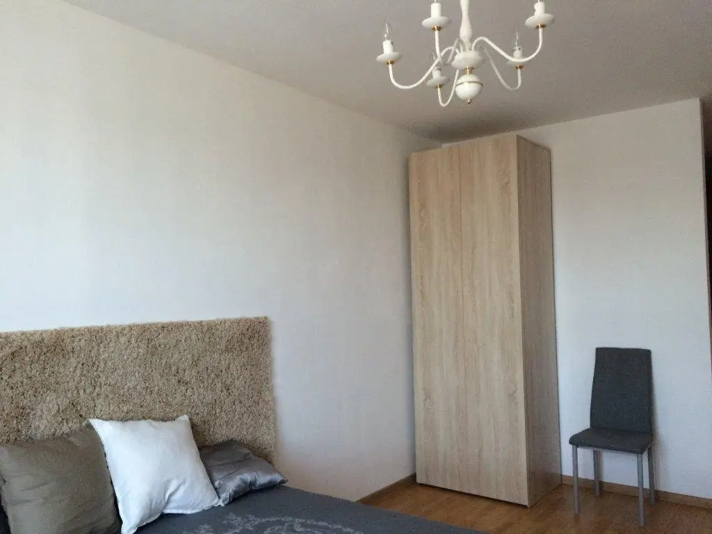 Екатеринбург: Apartment on Sherbakova