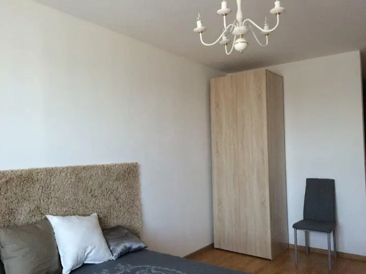 Екатеринбург: Apartment on Sherbakova