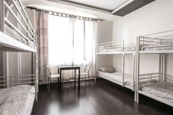 Екатеринбург: Omnomnom Hostel