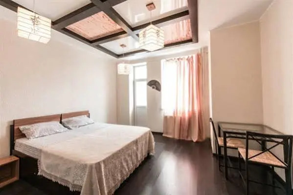 Екатеринбург: Omnomnom Hostel