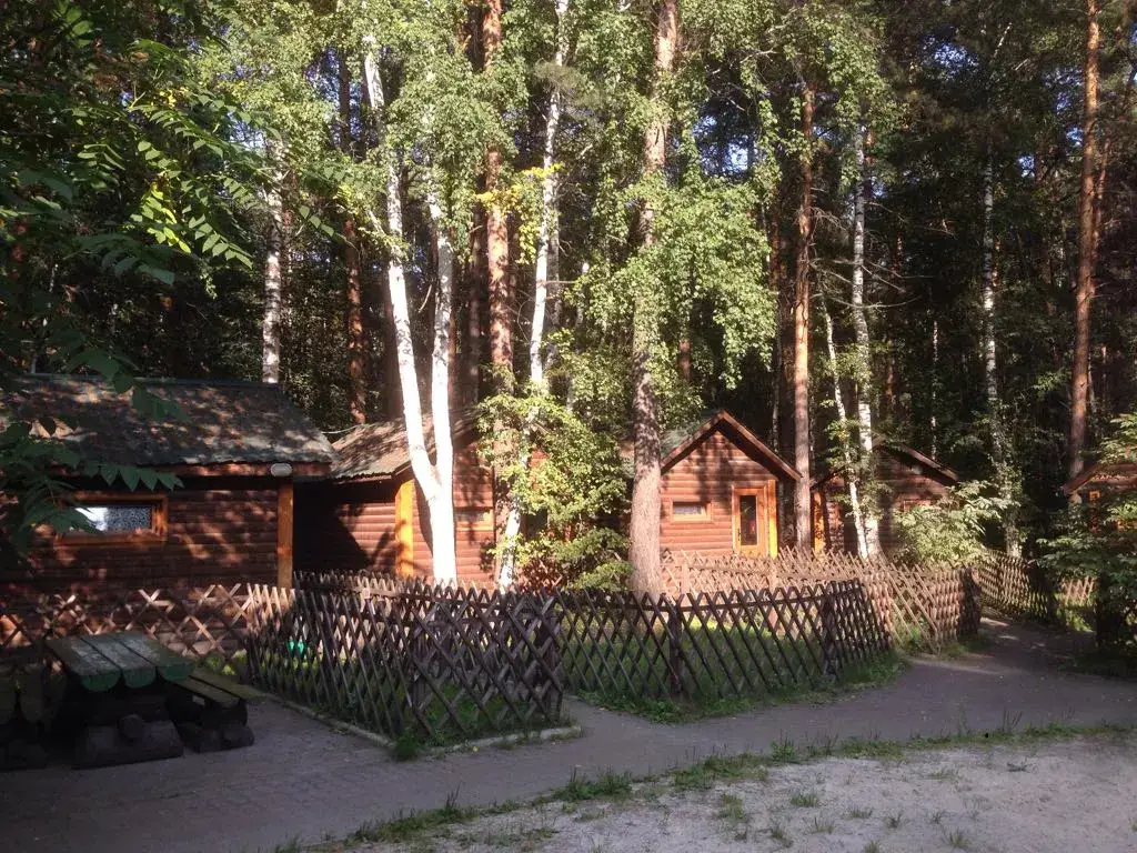 Екатеринбург: База Отдыха Загородный клуб Пески