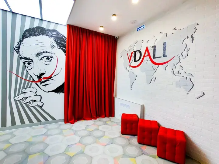 Екатеринбург: Хостел Poshtel VDali