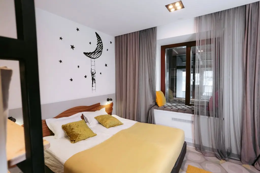 Екатеринбург: Хостел Poshtel VDali