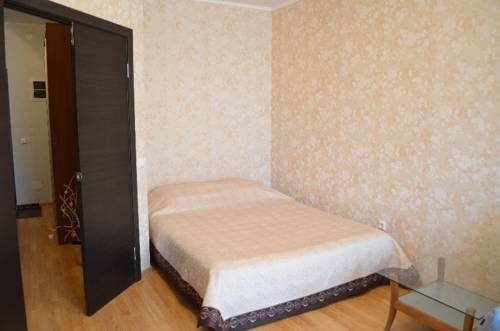 Екатеринбург: Apartment on Krasnyy pereulok 5-1 6 floor